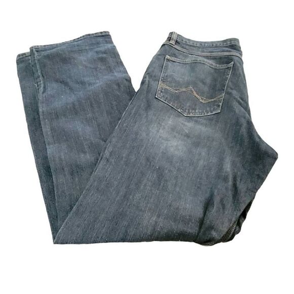 Wrangler Straight Relaxed Fit Mens Jeans Size 32 x 34 - Picture 1 of 5